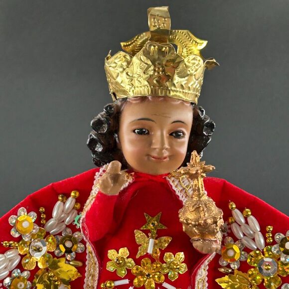 Child Jesus, The Santo Nino de Cebu Painted Wood & Flocked Cape Catholic VTG - Picture 3 of 13